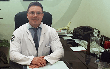 Dr. Leonardo Cortez